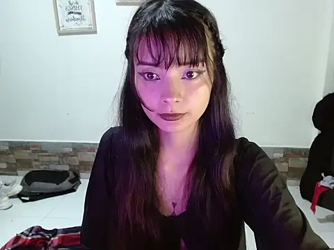  annie rosse online show from 02/17/25, 09:30