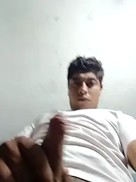 Snapshot of jrdtx89 chatting on 11/02/25, 02:14 jrdtx89 online show from 11/02/25, 02:14