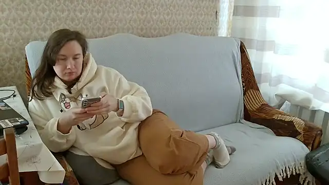 Snapshot of franceska_blue chatting on 01/17/26, 09:58 franceska blue online show from 01/17/26, 09:58