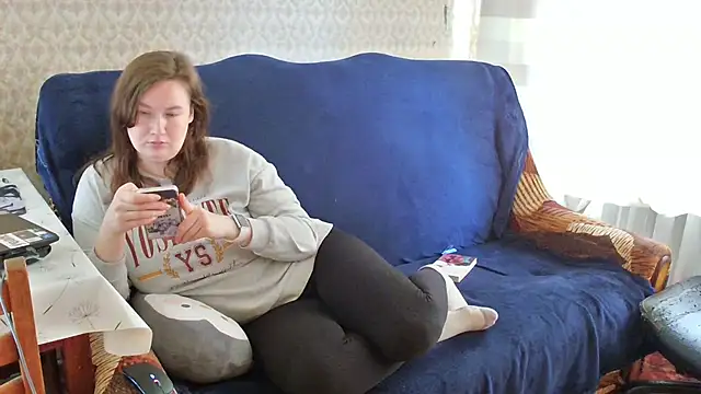 Snapshot of franceska_blue chatting on 02/24/26, 10:13 franceska blue online show from 02/24/26, 10:13