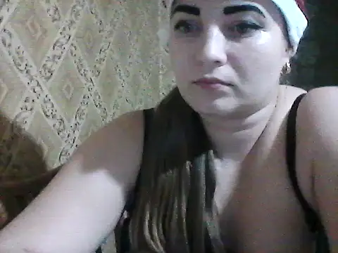 Snapshot of Elizabeth_Meow chatting on 12/13/25, 08:04 Elizabeth Meow online show from 12/13/25, 08:04