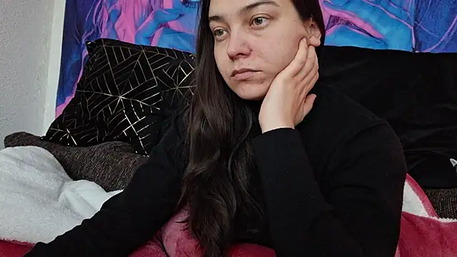 Snapshot of Cyndee_Winter chatting on 01/19/25, 02:49 Cyndee Winter online show from 01/19/25, 02:49