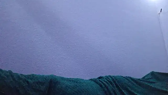 Snapshot of Cyndee_Winter chatting on 03/01/25, 06:43 Cyndee Winter online show from 03/01/25, 06:43