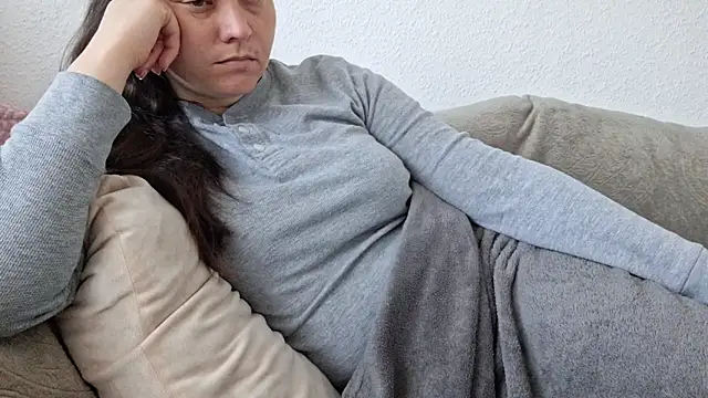 Snapshot of Cyndee_Winter chatting on 09/27/25, 01:49 Cyndee Winter online show from 09/27/25, 01:49