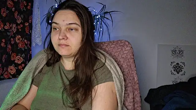 Snapshot of Cyndee_Winter chatting on 01/16/26, 12:47 Cyndee Winter online show from 01/16/26, 12:47