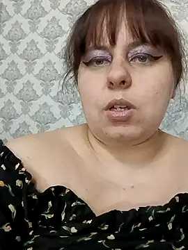 Snapshot of diamond190896 chatting on 02/13/25, 10:12 diamond190896 online show from 02/13/25, 10:12