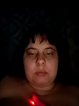 Snapshot of diamond190896 chatting on 02/20/25, 04:14 diamond190896 online show from 02/20/25, 04:14