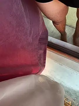 Snapshot of furkanktyAcalea chatting on 09/23/25, 03:37 furkanktyAcalea online show from 09/23/25, 03:37