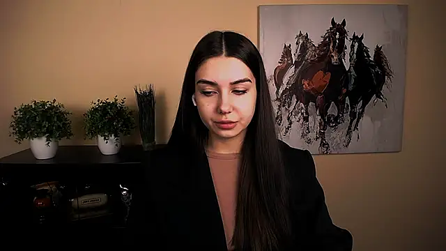 Lili magic online show from 11/07/25, 08:47