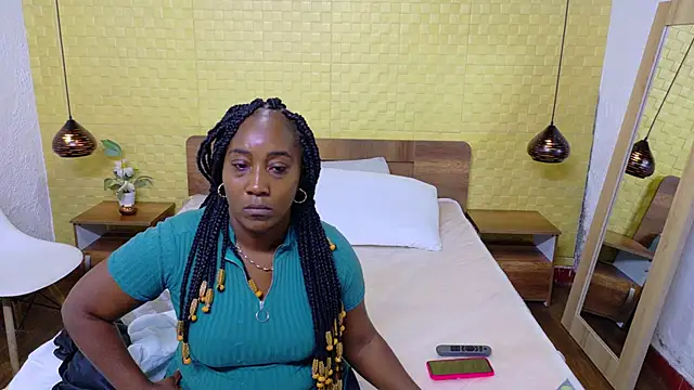 kiara evanss online show from 09/13/25, 07:57