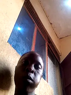 Snapshot of pretty_amaal chatting on 02/26/25, 04:25 pretty amaal online show from 02/26/25, 04:25