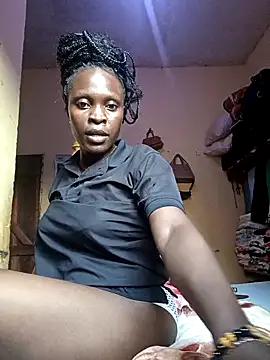 Snapshot of pretty_amaal chatting on 03/24/26, 03:28 pretty amaal online show from 03/24/26, 03:28