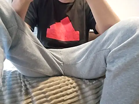 Snapshot of Daddyslegacy chatting on 02/21/26, 02:40 Daddyslegacy online show from 02/21/26, 02:40