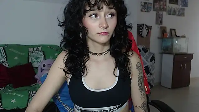 kitty22  online show from 12/13/24, 03:00