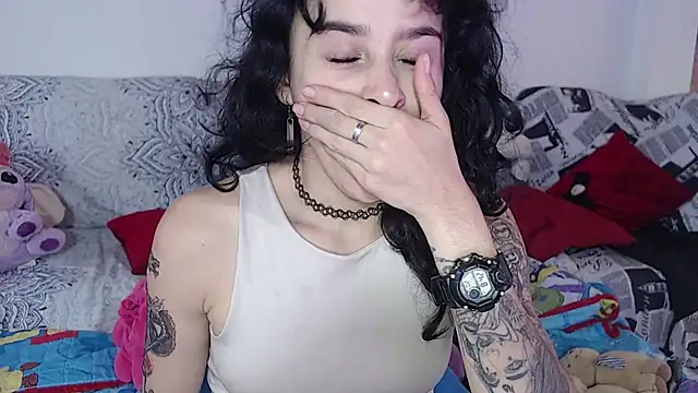 kitty22  online show from 01/08/25, 01:41