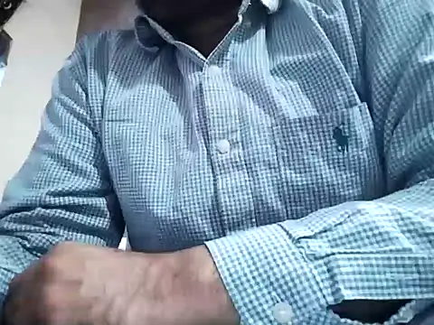 Snapshot of lund_lol chatting on 02/08/25, 08:52 lund lol online show from 02/08/25, 08:52
