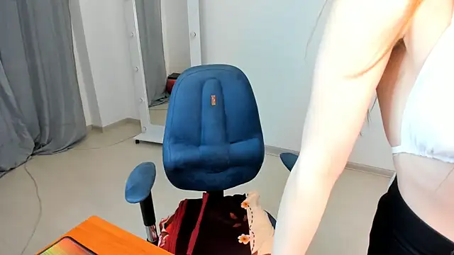 Linajill online show from 03/03/25, 08:54