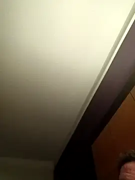 Snapshot of Treemandude chatting on 09/12/25, 08:58 Treemandude online show from 09/12/25, 08:58