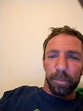 Snapshot of Treemandude chatting on 01/07/26, 12:02 Treemandude online show from 01/07/26, 12:02