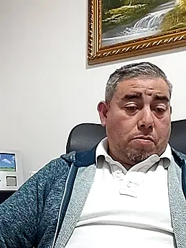 Snapshot of Manolete007x chatting on 05/09/26, 08:14 Manolete007x online show from 05/09/26, 08:14