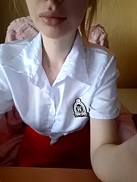 Snapshot of Elza_kom chatting on 09/26/25, 03:10 Elza kom online show from 09/26/25, 03:10