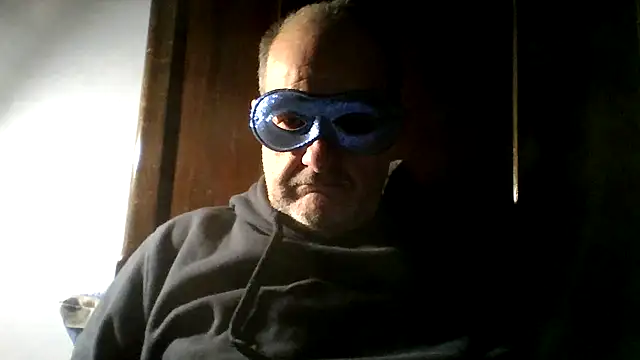 Geppo5911 online show from 12/22/24, 04:59