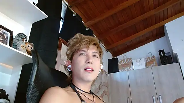 Snapshot of CONNY_BENSS chatting on 10/08/25, 06:38 CONNY BENSS online show from 10/08/25, 06:38