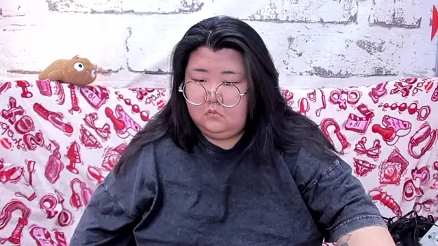 Nadine asian online show from 06/21/26, 08:17