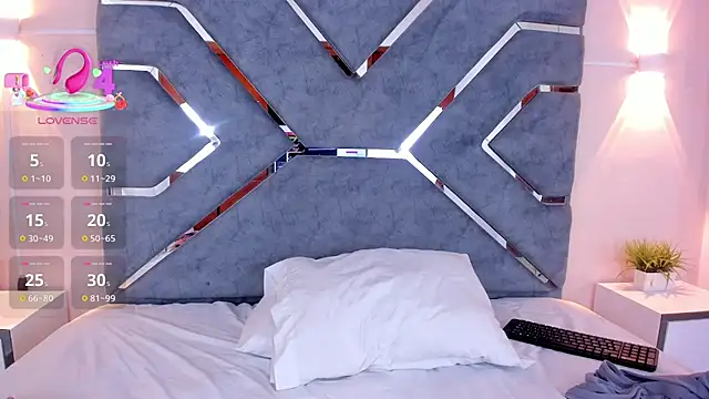 LucciaPorter online show from 11/07/25, 09:59