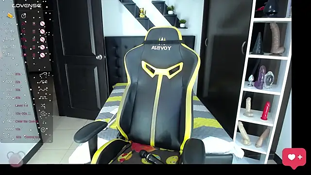 kendalladam online show from 09/25/25, 08:23