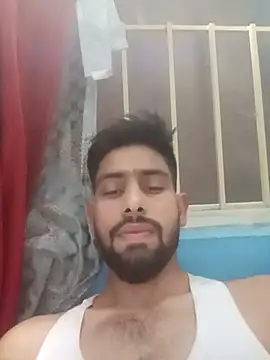 Snapshot of snigdha25 chatting on 10/27/25, 06:12 snigdha25 online show from 10/27/25, 06:12