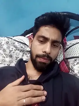 Snapshot of snigdha25 chatting on 11/05/25, 03:23 snigdha25 online show from 11/05/25, 03:23