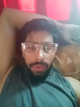 Snapshot of snigdha25 chatting on 12/20/25, 07:48 snigdha25 online show from 12/20/25, 07:48