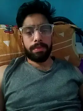 Snapshot of snigdha25 chatting on 01/11/26, 10:20 snigdha25 online show from 01/11/26, 10:20