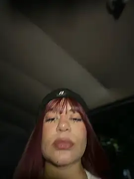 Snapshot of RavenM8 chatting on 03/05/26, 01:01 RavenM8 online show from 03/05/26, 01:01