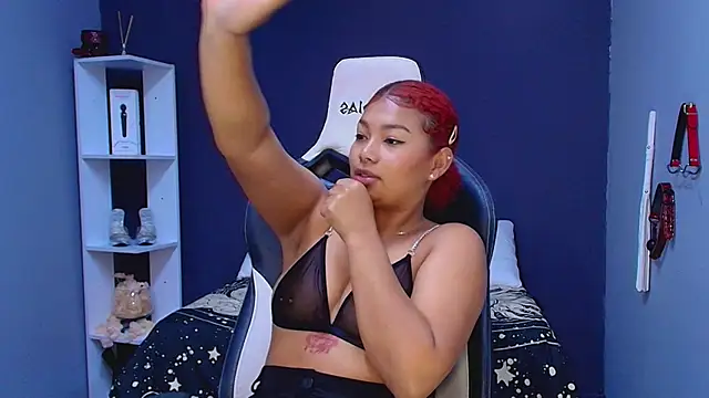 Snapshot of JadaRoberts chatting on 03/19/25, 06:44 JadaRoberts online show from 03/19/25, 06:44