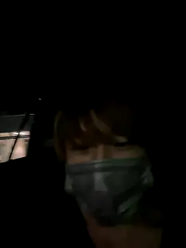 Snapshot of issy19 chatting on 10/08/25, 09:18 issy19 online show from 10/08/25, 09:18