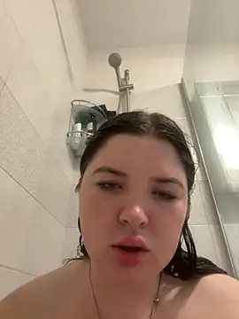 RosieMoons online show from 09/21/25, 10:17