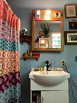 Snapshot of sexyasscougar chatting on 10/05/25, 06:39 sexyasscougar online show from 10/05/25, 06:39