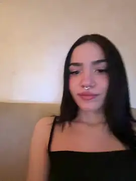 Snapshot of ShannonShanny chatting on 01/03/25, 05:10 ShannonShanny online show from 01/03/25, 05:10