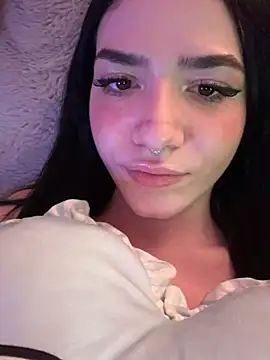 Snapshot of ShannonShanny chatting on 01/31/25, 10:31 ShannonShanny online show from 01/31/25, 10:31