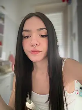 Snapshot of ShannonShanny chatting on 03/06/25, 11:36 ShannonShanny online show from 03/06/25, 11:36