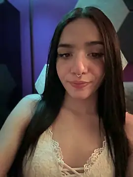 Snapshot of ShannonShanny chatting on 03/09/25, 12:31 ShannonShanny online show from 03/09/25, 12:31