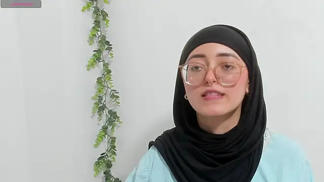 Snapshot of aysel_elid chatting on 02/10/25, 01:03 aysel elid online show from 02/10/25, 01:03