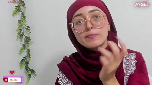 Snapshot of aysel_elid chatting on 02/12/25, 01:30 aysel elid online show from 02/12/25, 01:30