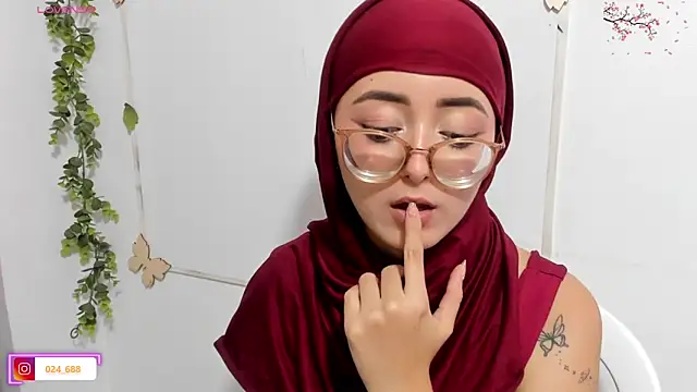 Snapshot of aysel_elid chatting on 03/26/26, 12:28 aysel elid online show from 03/26/26, 12:28