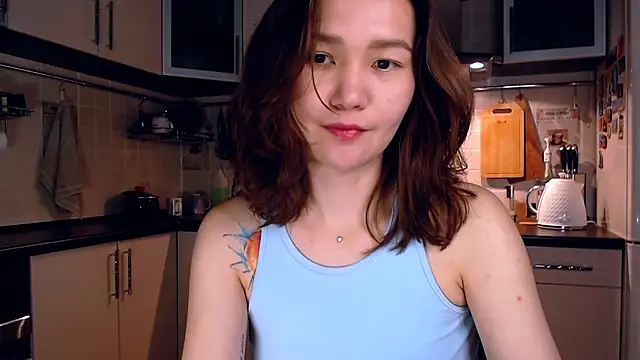 Kelly Yon online show from 09/24/25, 08:45