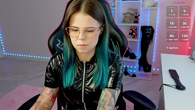 Latex Kitty online show from 05/24/26, 03:28