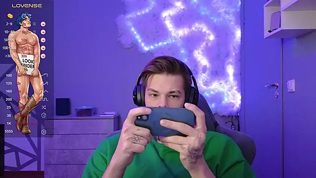 DENIS HERE online show from 12/10/24, 01:00