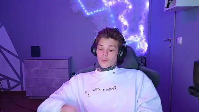 DENIS HERE online show from 12/16/24, 05:43